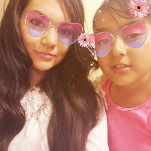 Meet your Posher, Veronica